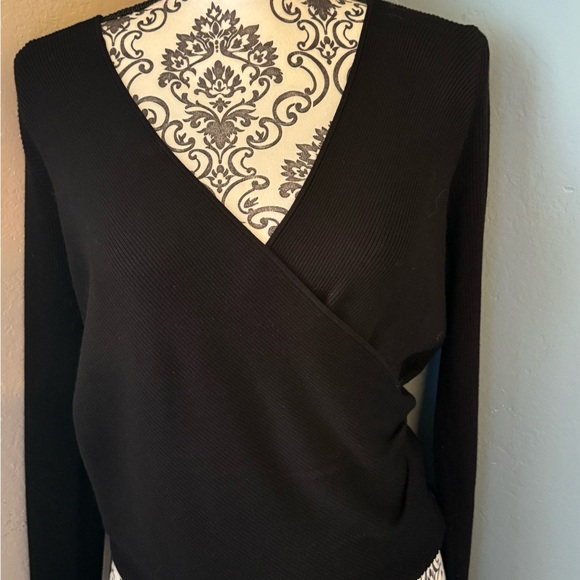 Halogen Black V-Neck Sweater NWT - Picture 1 of 6